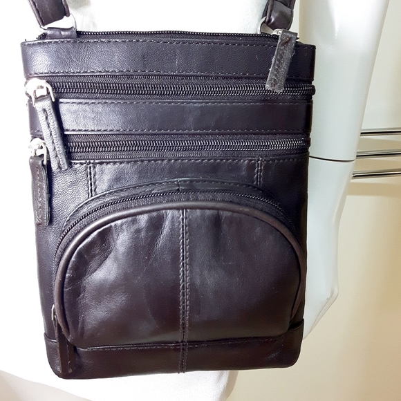 Vtg Brown Soft Leather Crossbody Bag🍂Multi Pocket Bag - Picture 3 of 8